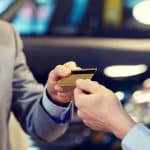 Avoir une carte bancaire gold